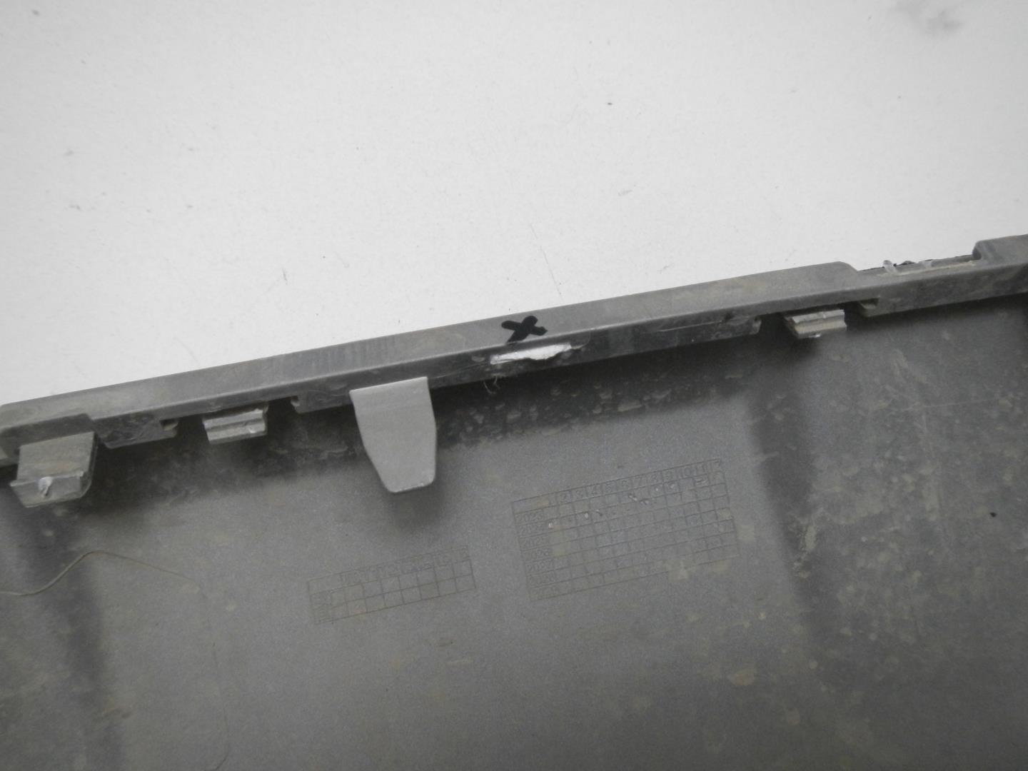 Накладка переднего бампера