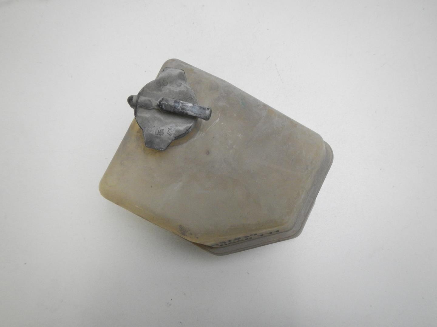 Бачок расширительный