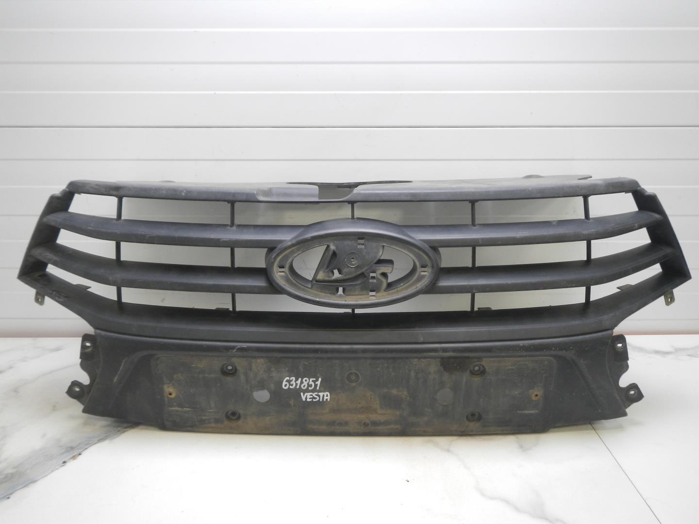 Решетка радиатора