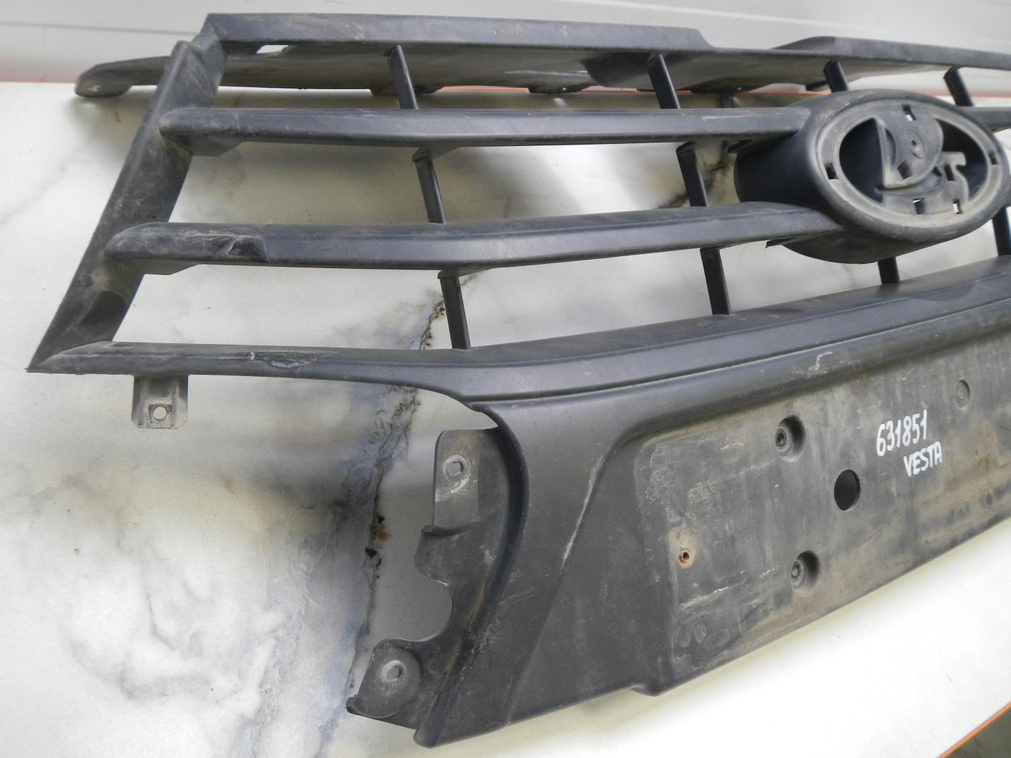 Решетка радиатора