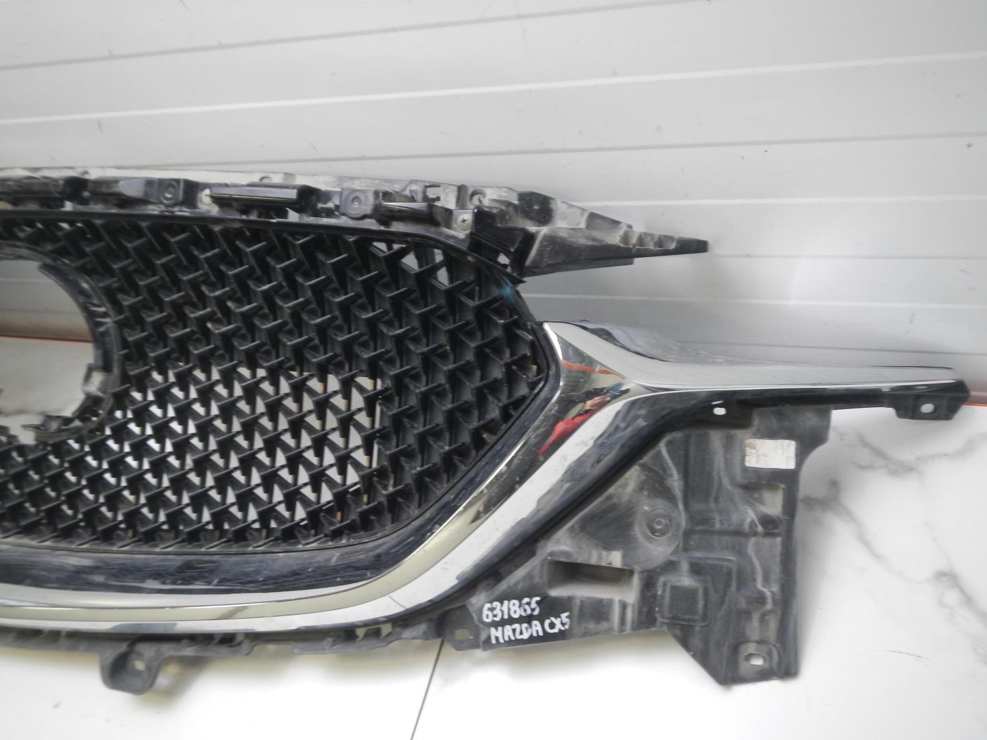 Решетка радиатора