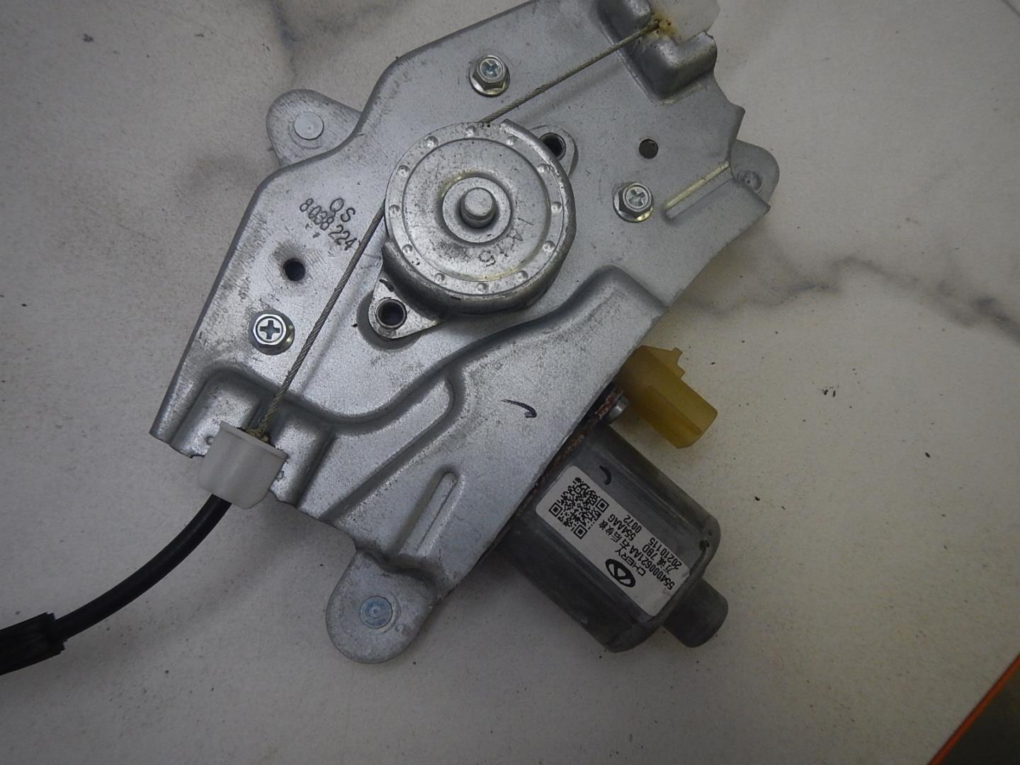 Стеклоподъемник электр. задний правый