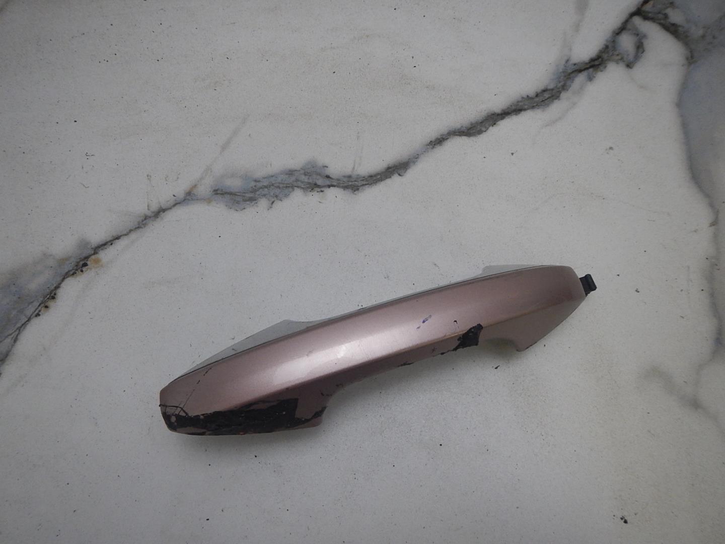 Ручка двери задней наружная правая