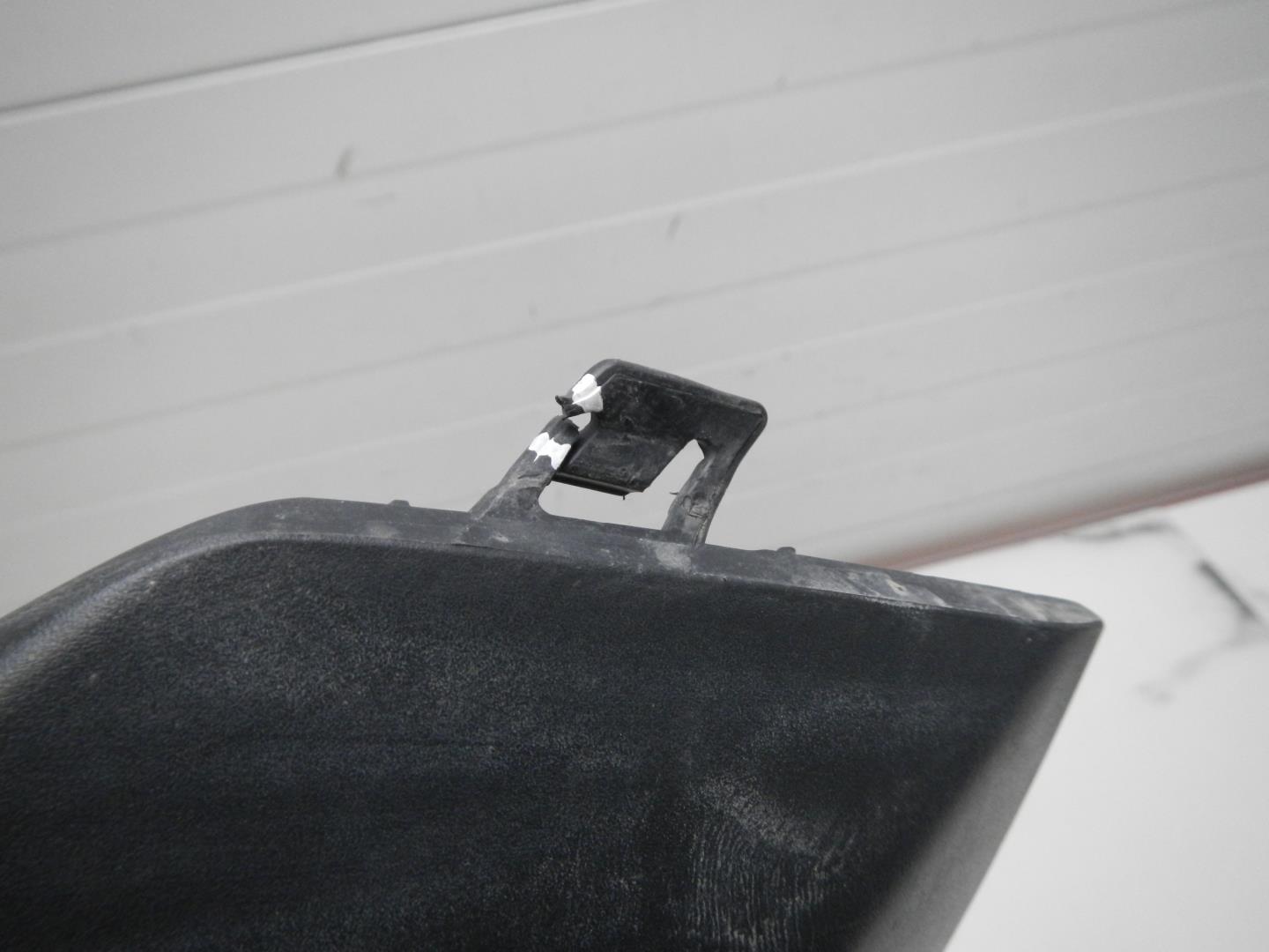 Решетка в бампер левая