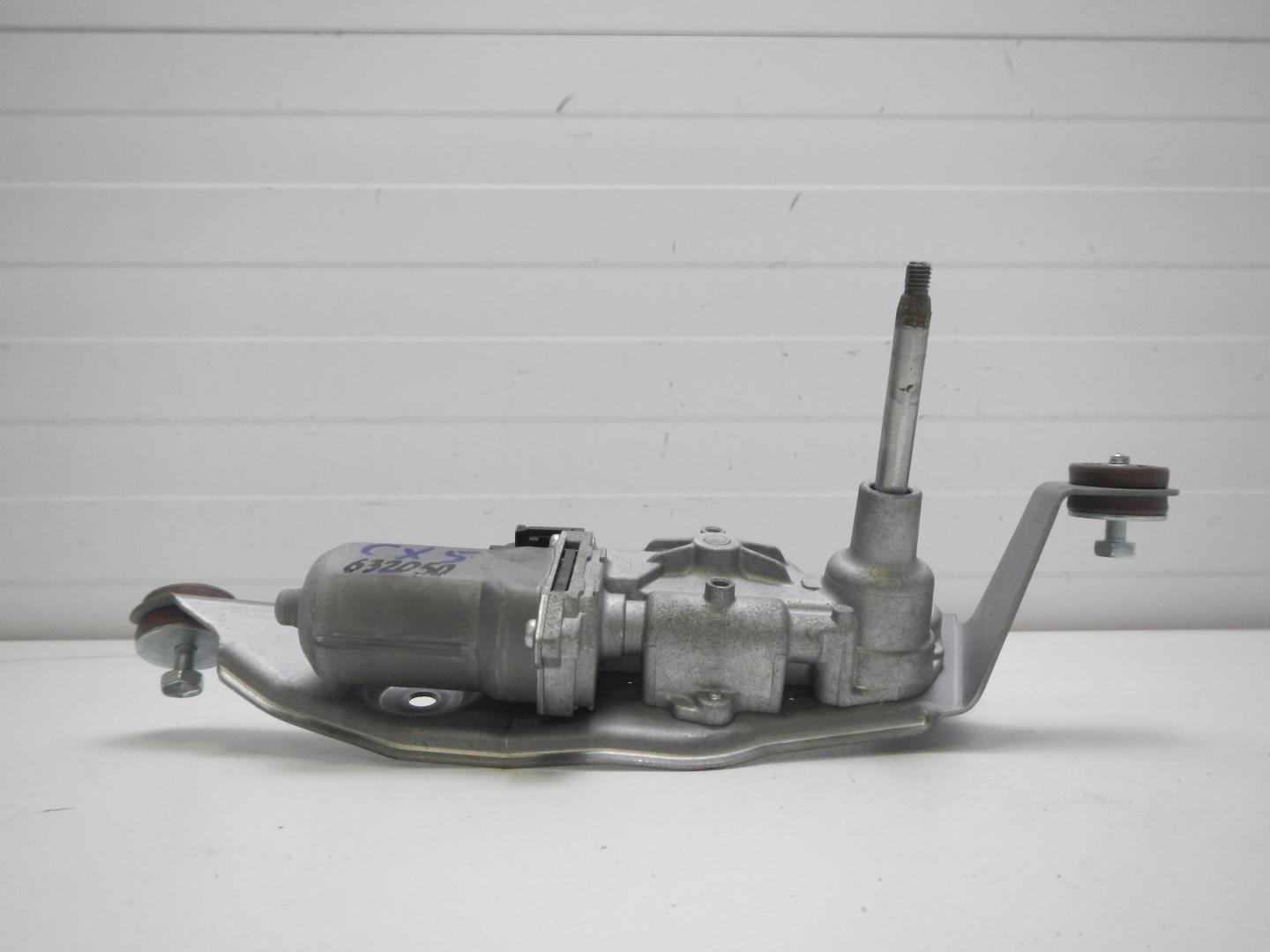 Моторчик стеклоочистителя задний