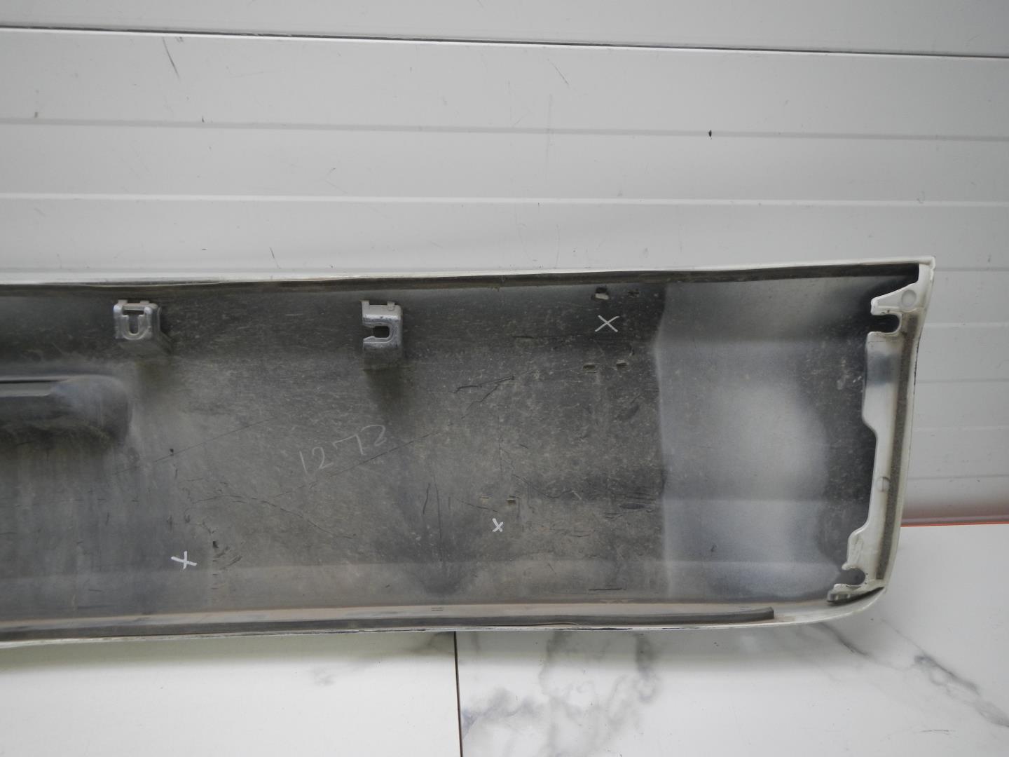 Накладка двери багажника