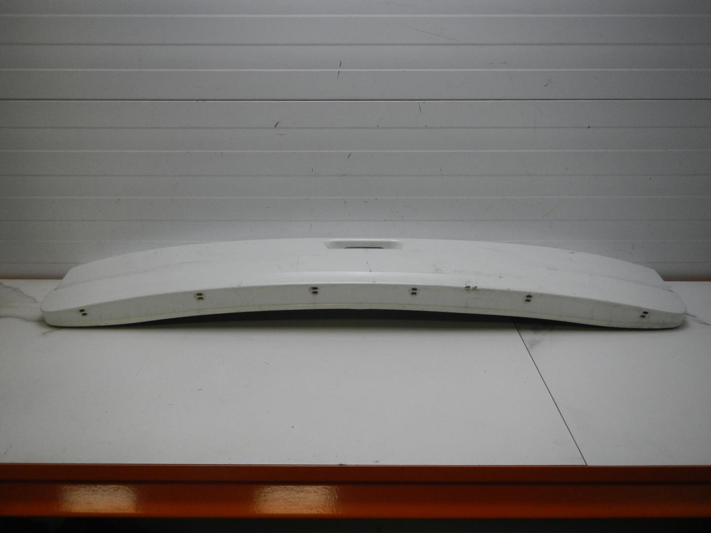 Накладка двери багажника