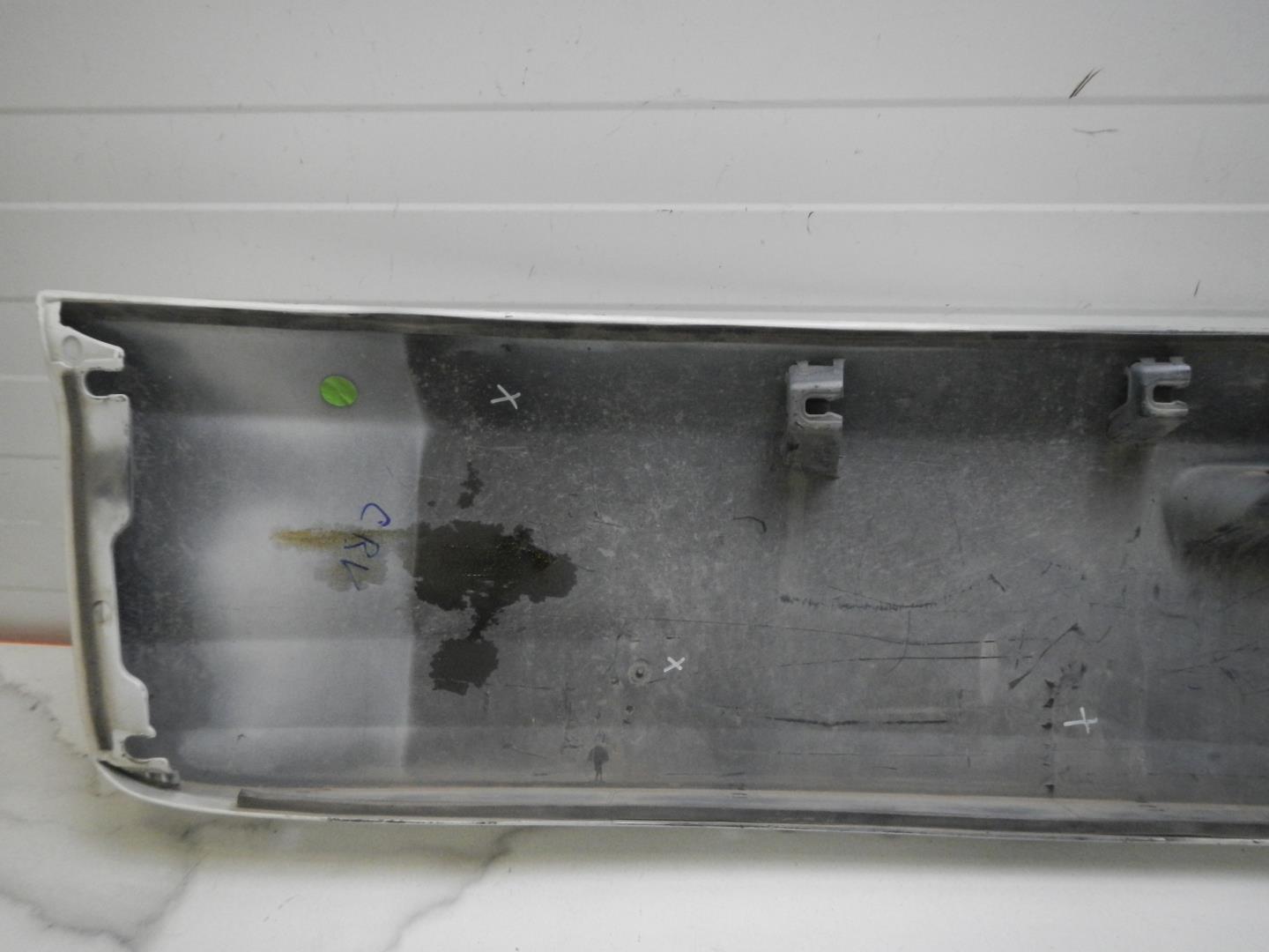 Накладка двери багажника