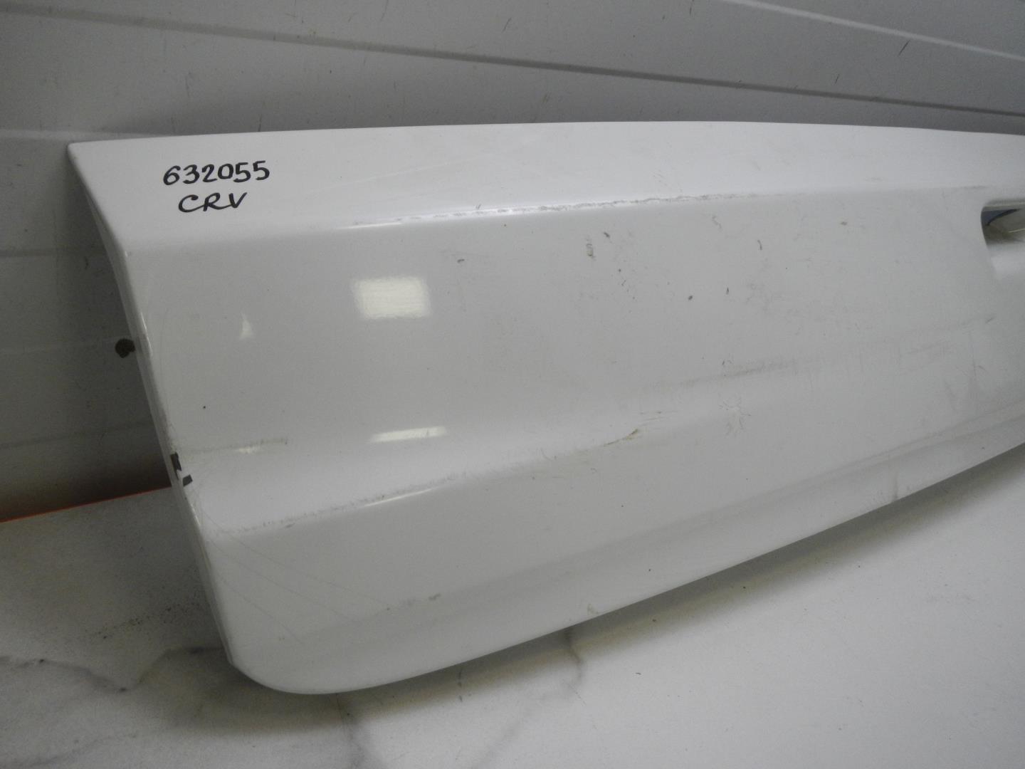 Накладка двери багажника