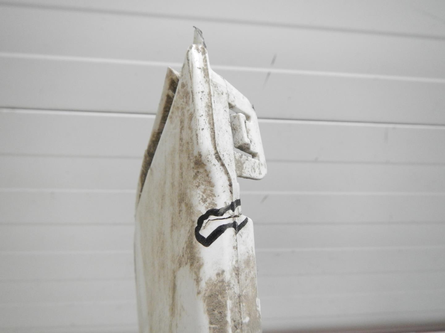 Накладка заднего бампера правая