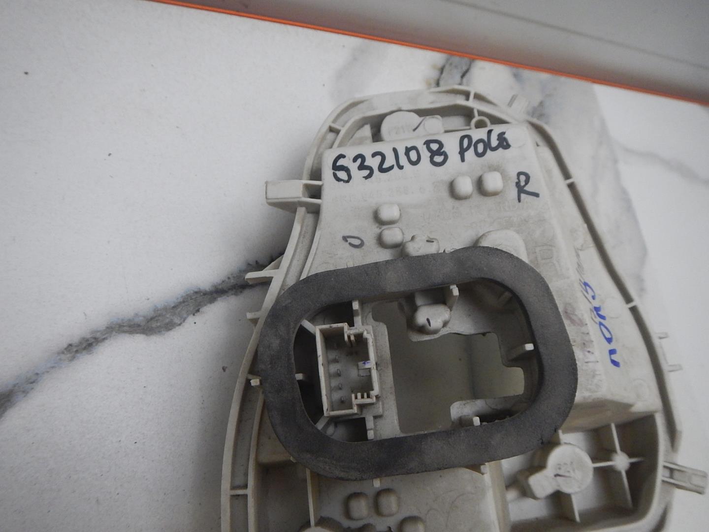 Плата заднего фонаря