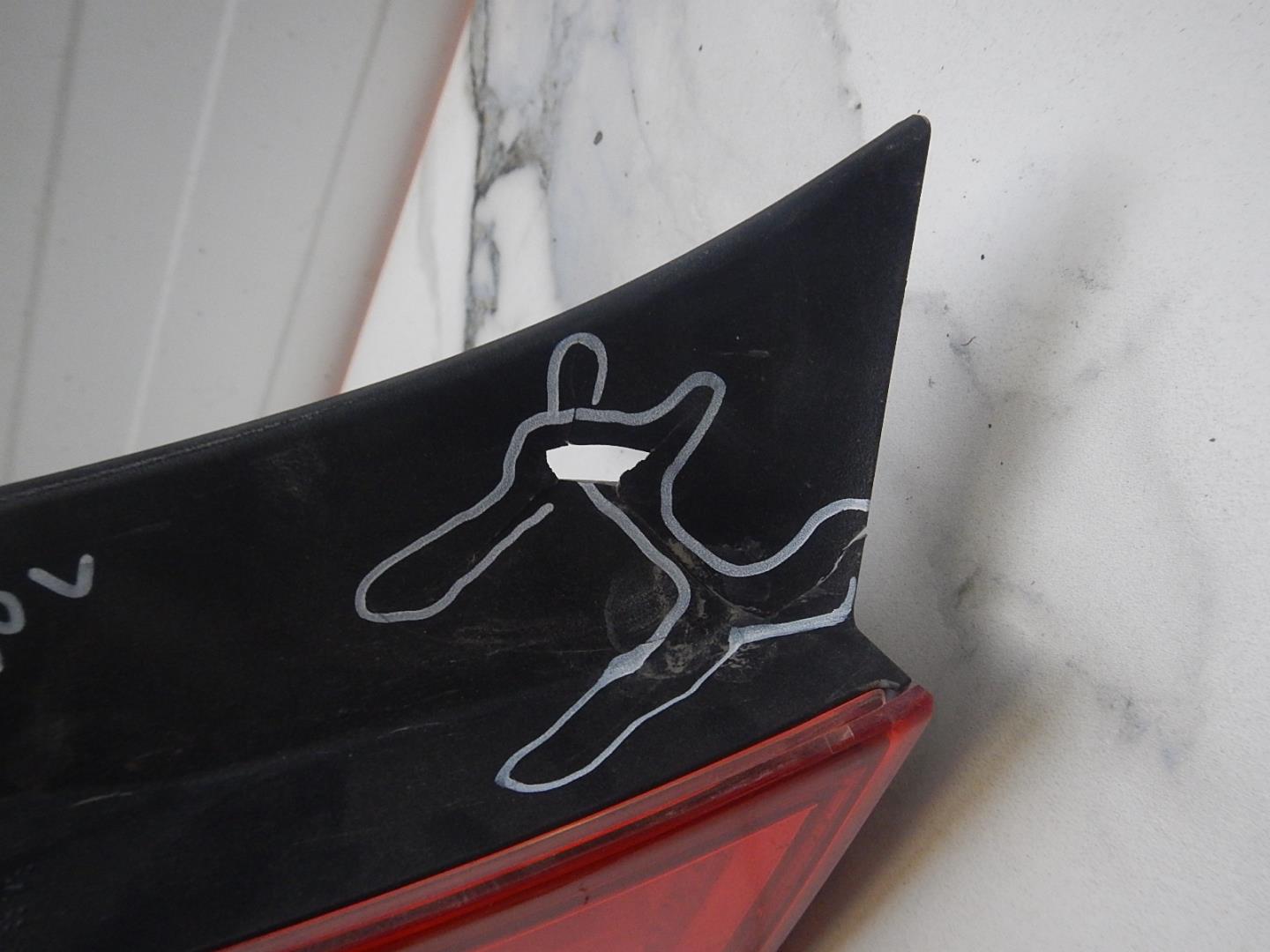 Фонарь задний левый