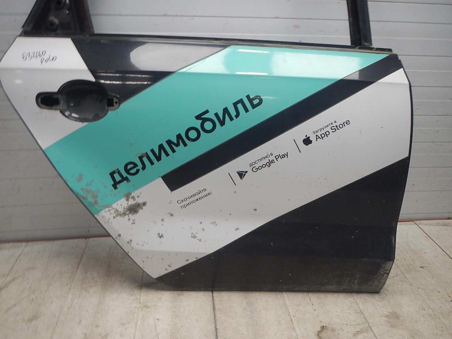 Дверь задняя правая