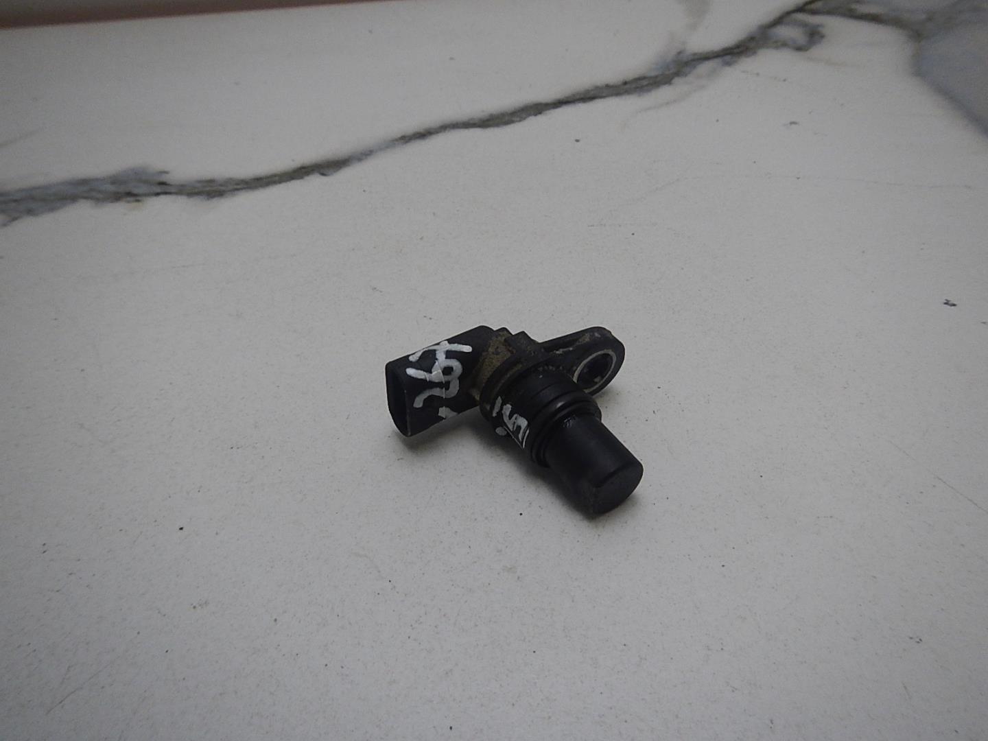 Датчик положения распредвала