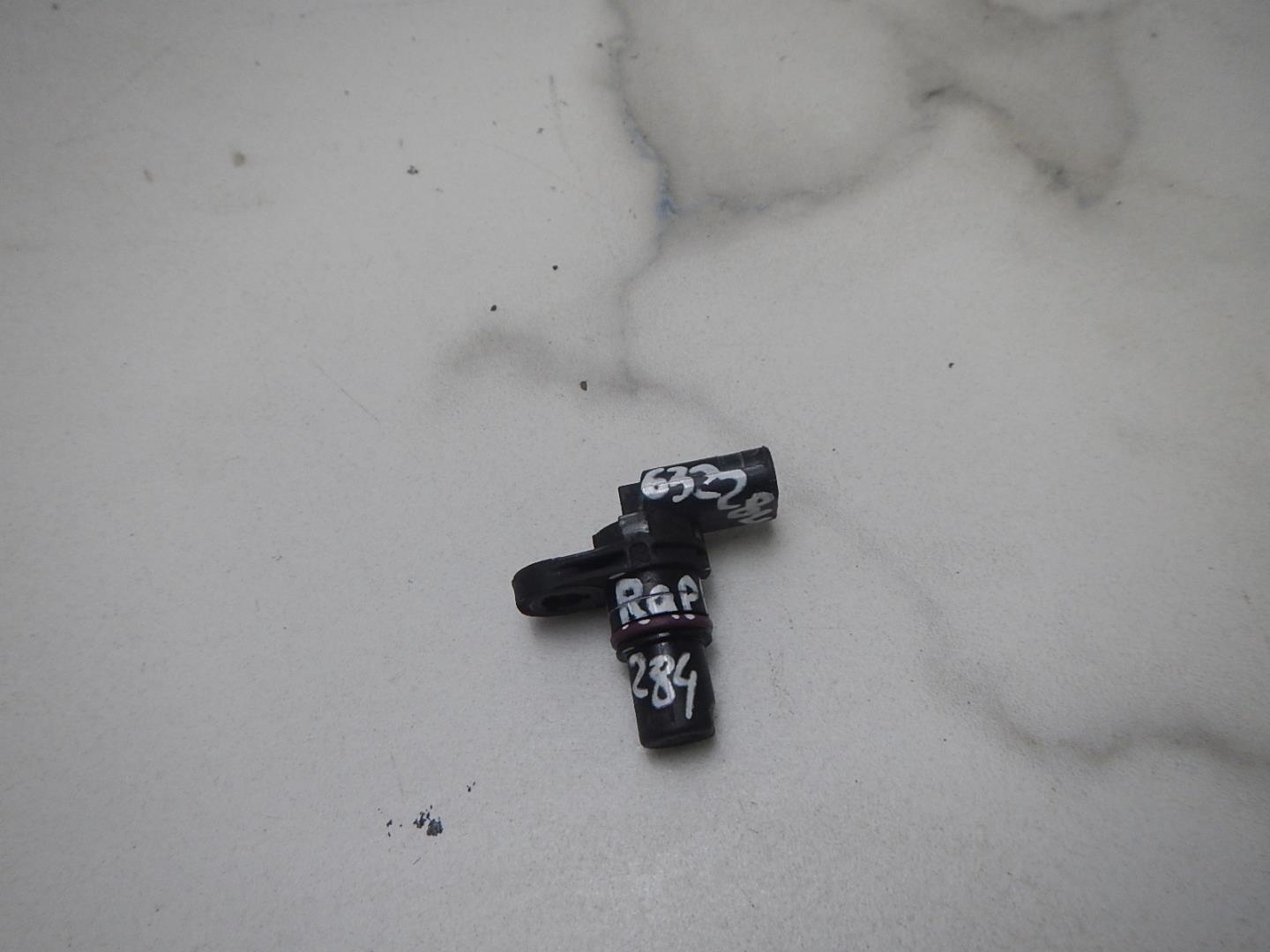 Датчик положения распредвала