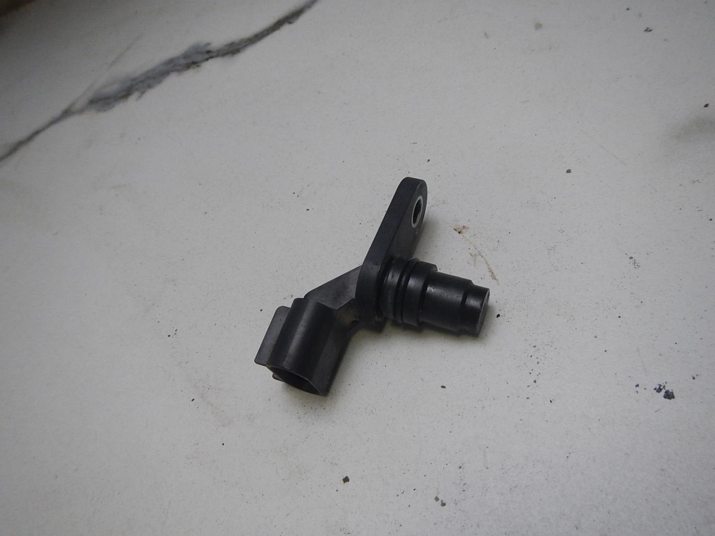 Датчик положения распредвала