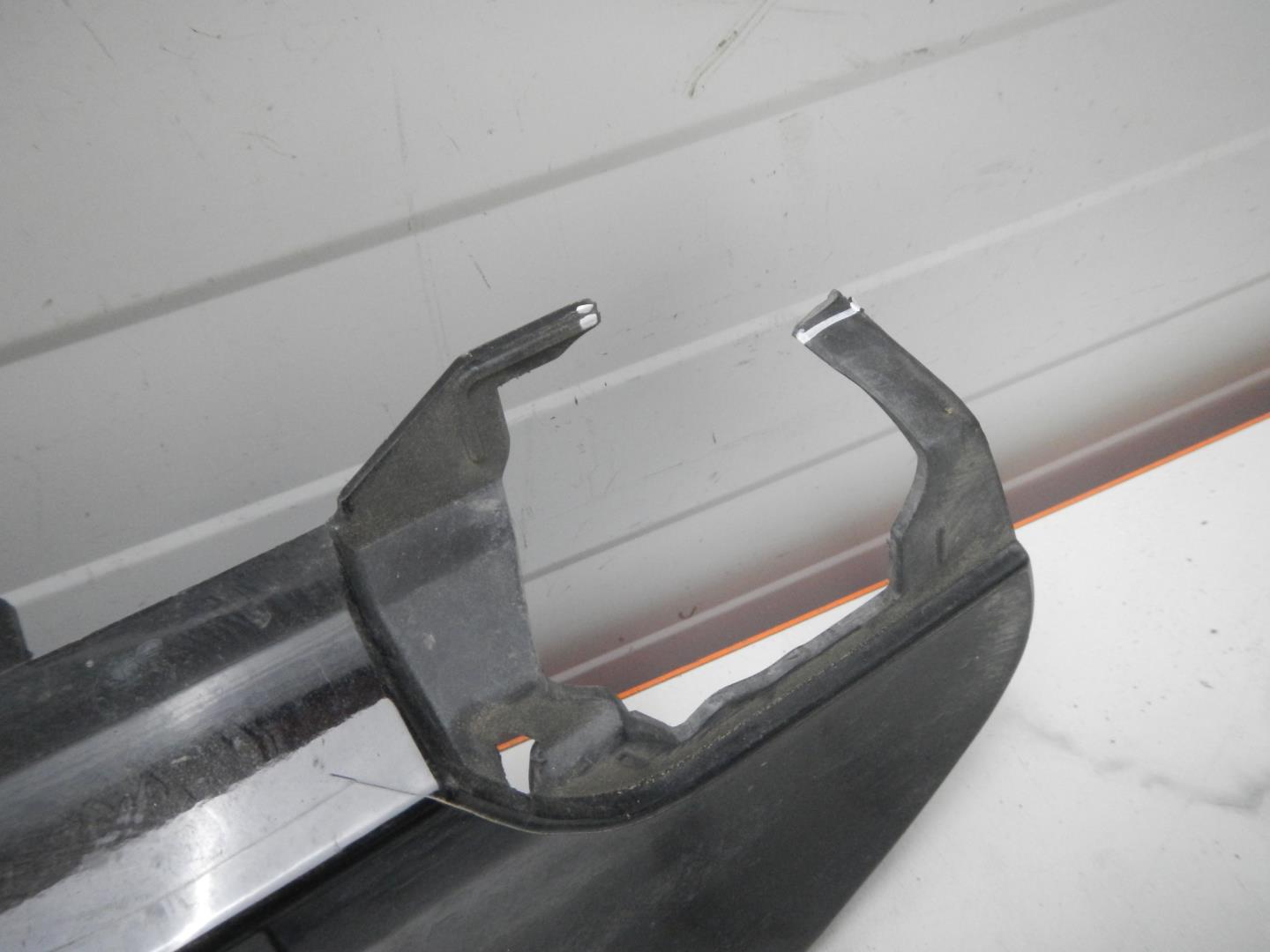 Накладка переднего бампера