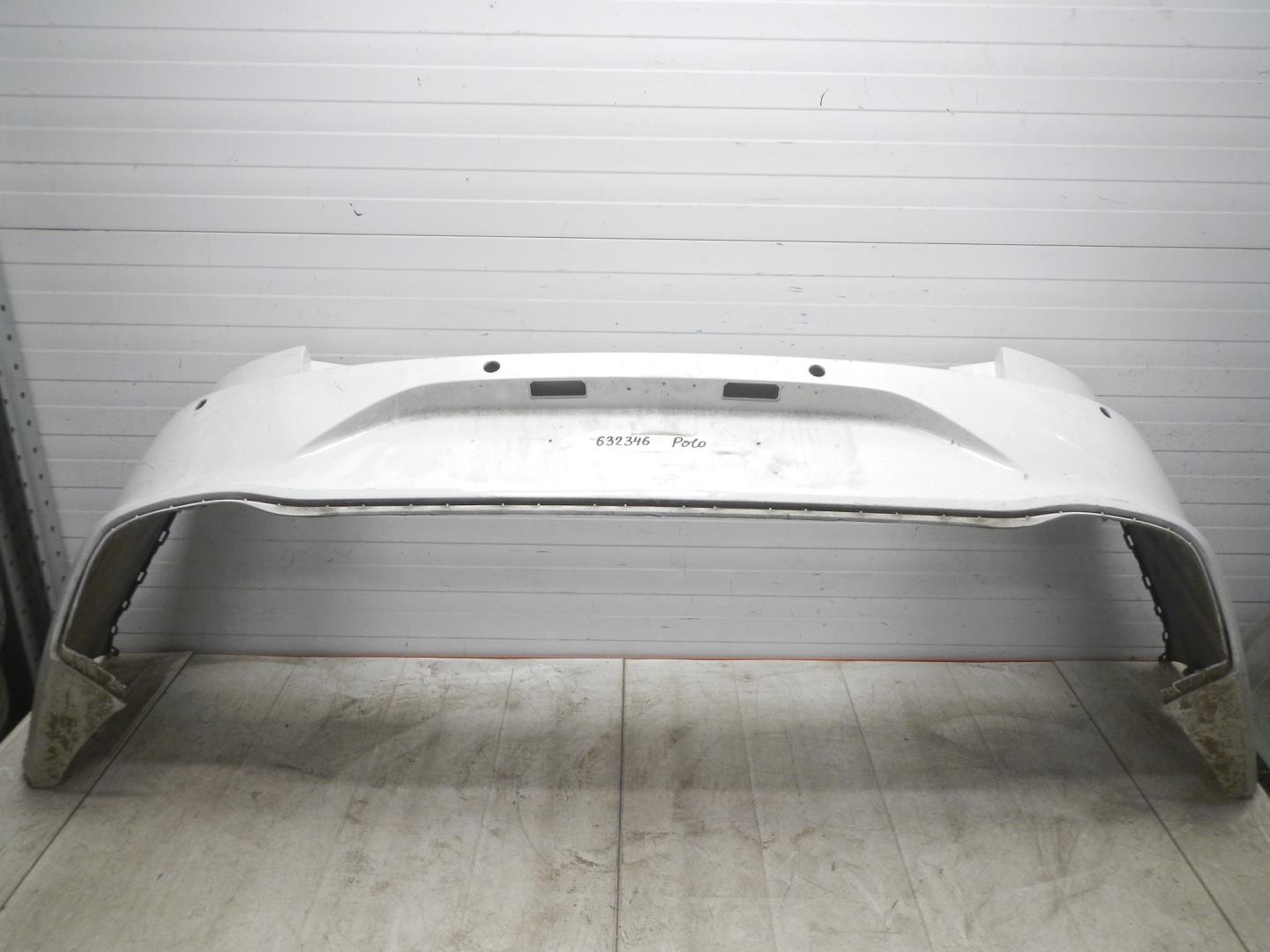 Бампер задний