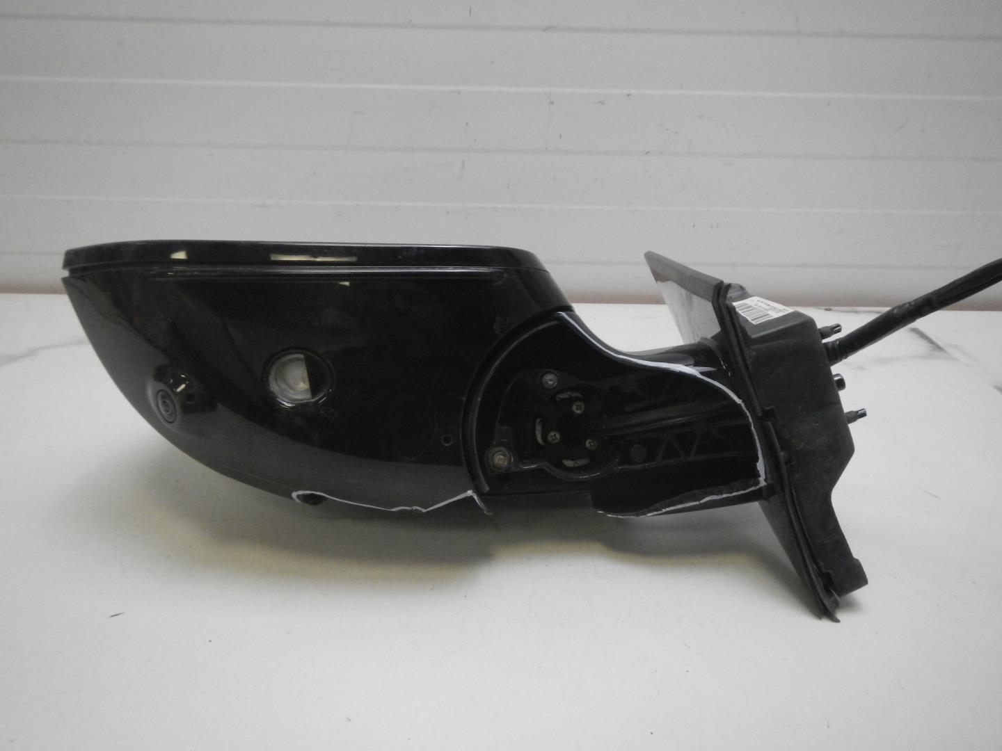 Зеркало левое электрическое