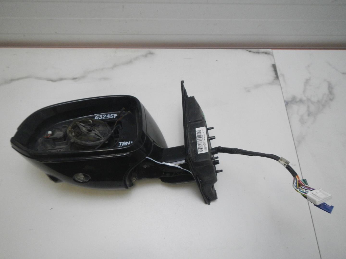 Зеркало левое электрическое