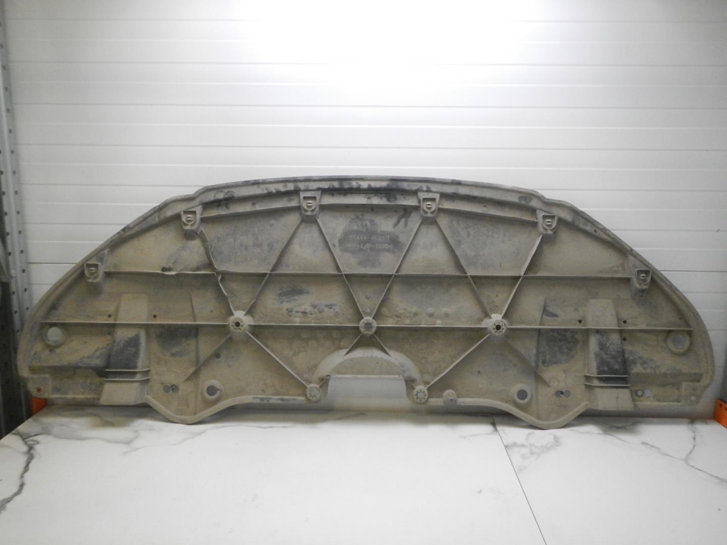 Пыльник двигателя