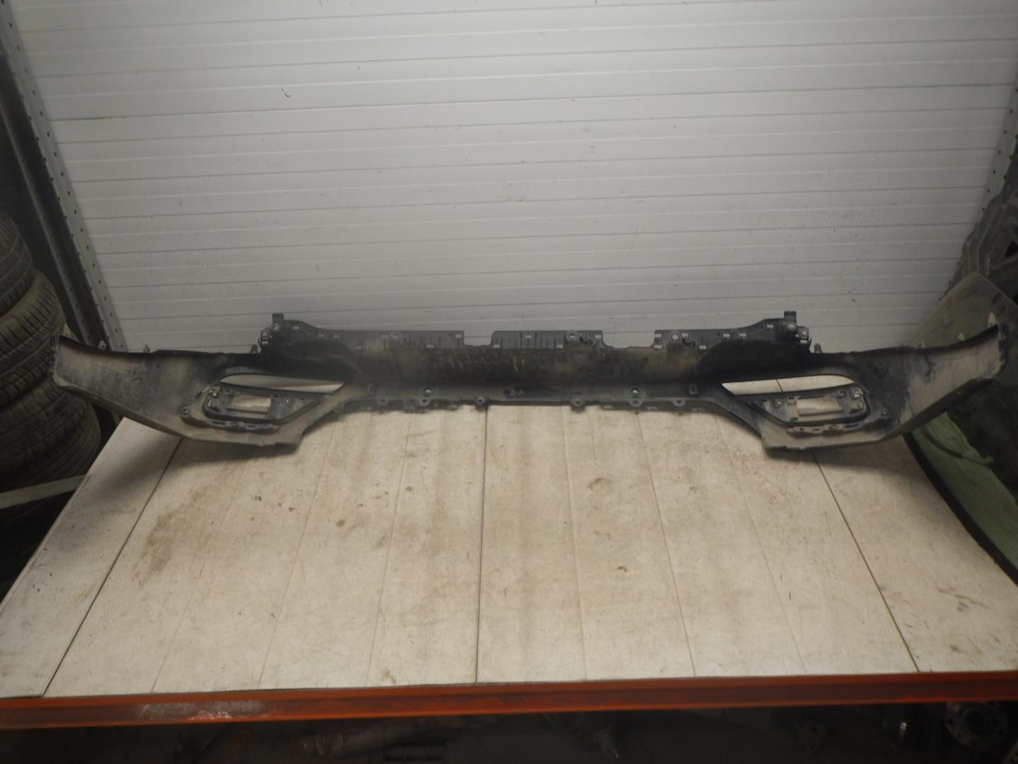 Бампер задний