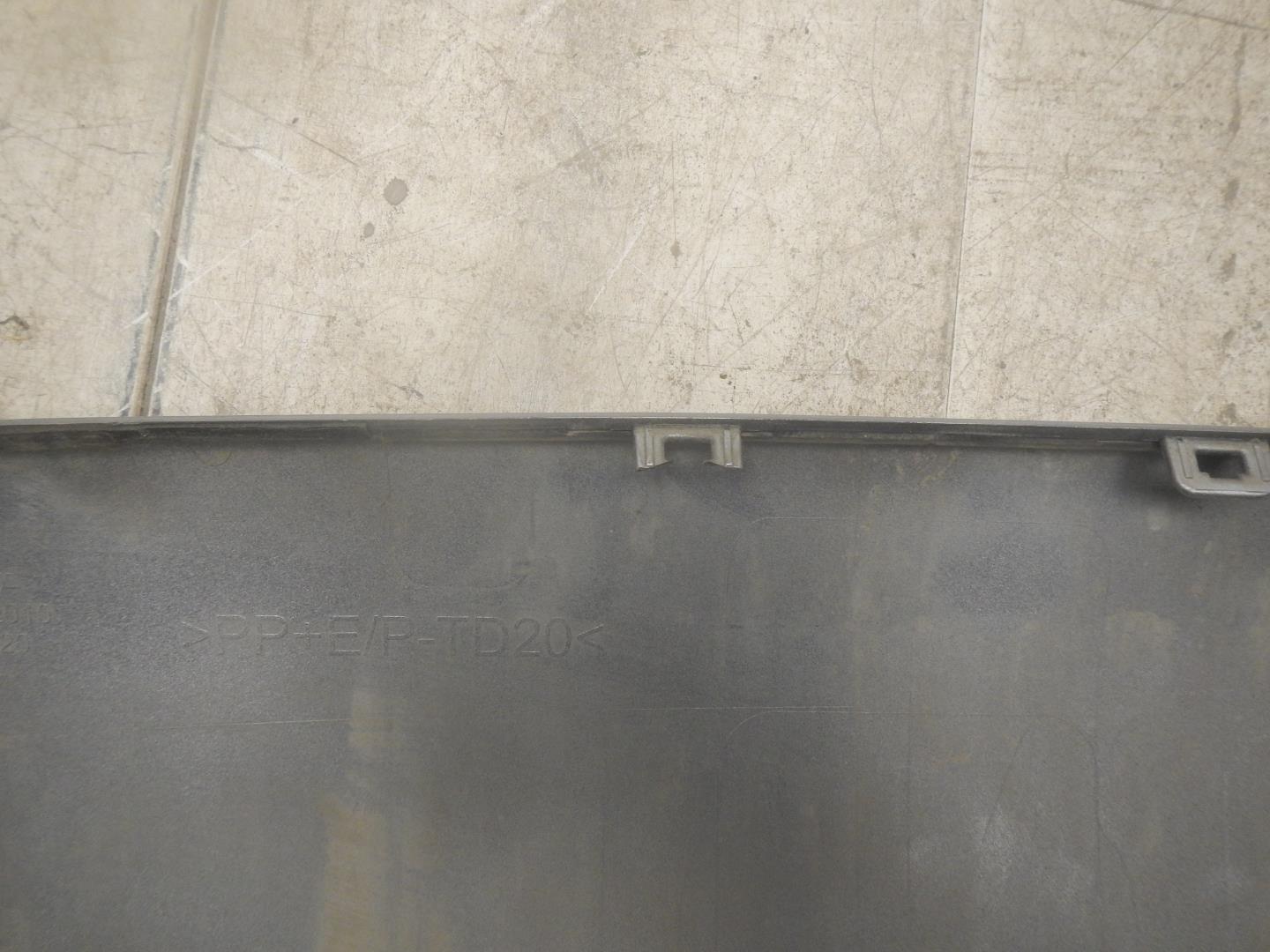 Накладка заднего бампера