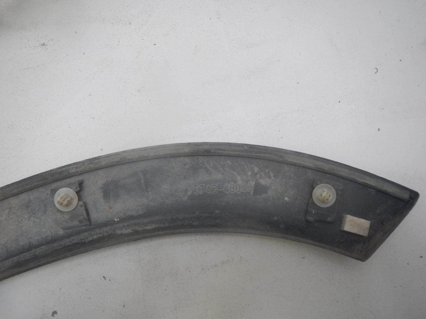 Накладка двери задней правой