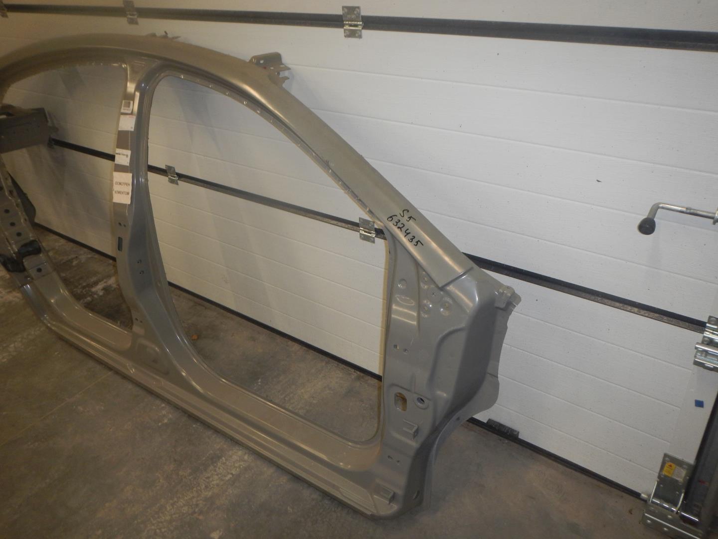 Кузовной элемент