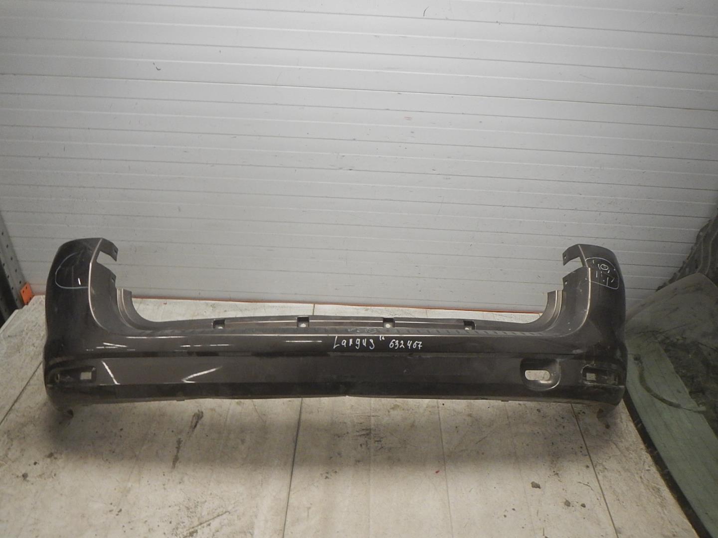 Бампер задний