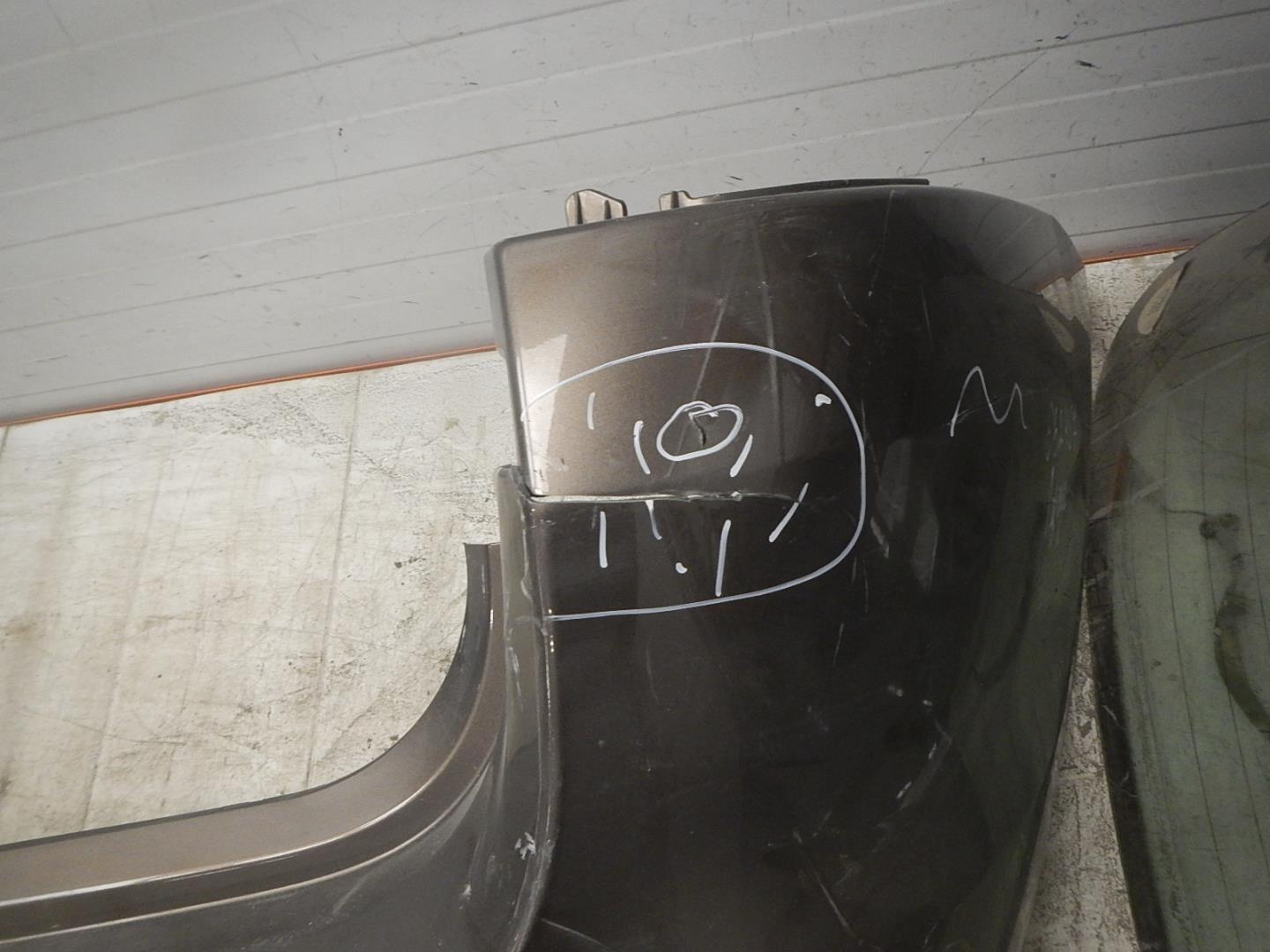 Бампер задний