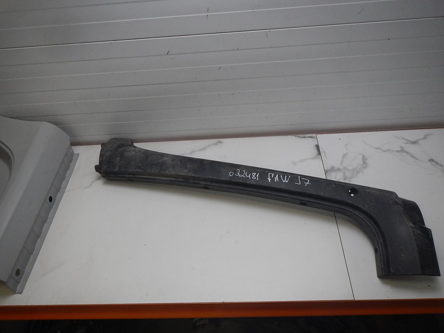 Накладка (кузов наружные)