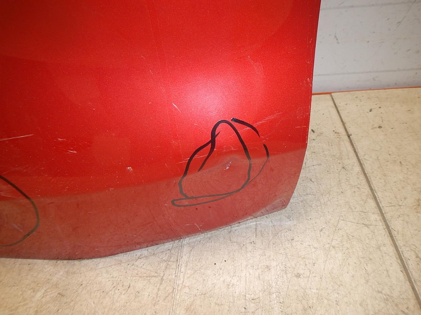 Дверь багажника