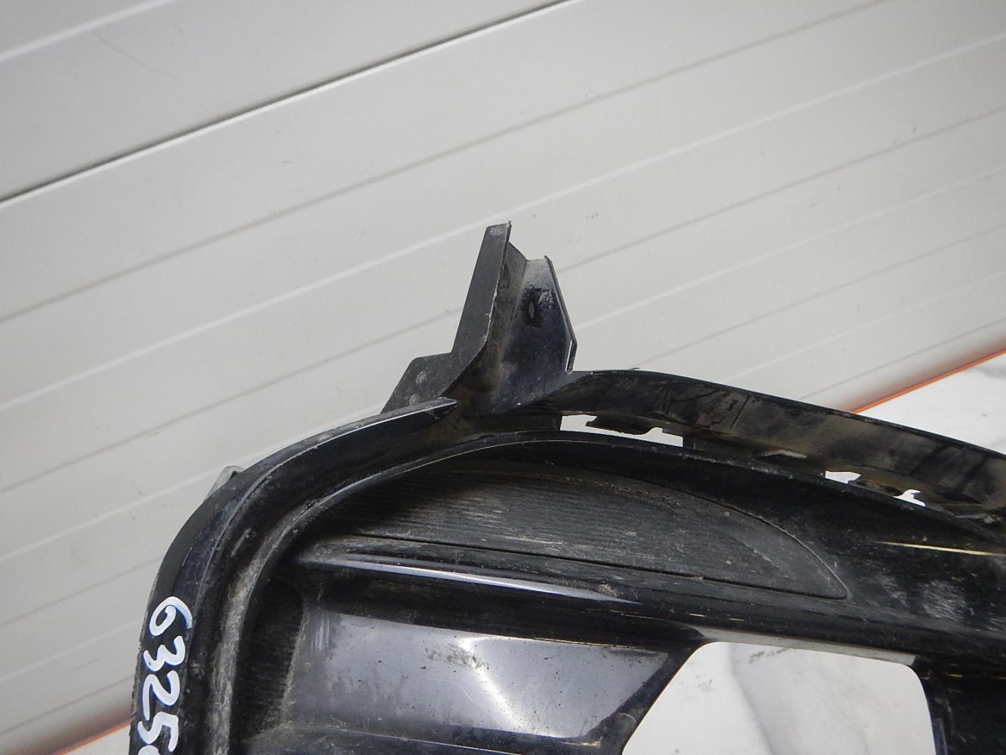 Решетка в бампер левая