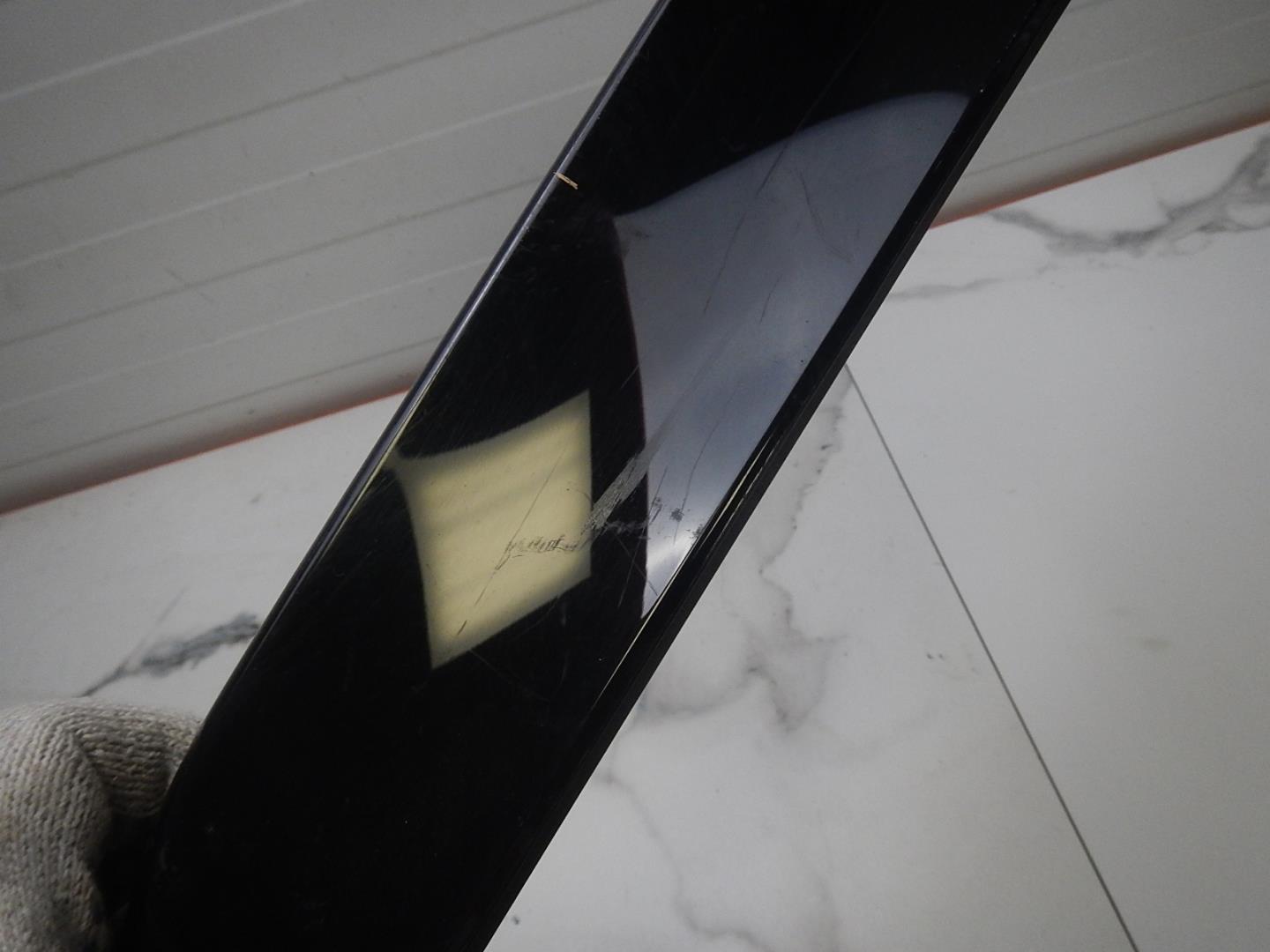 Накладка двери багажника