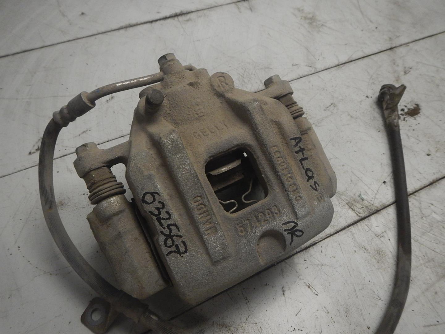 Суппорт передний правый