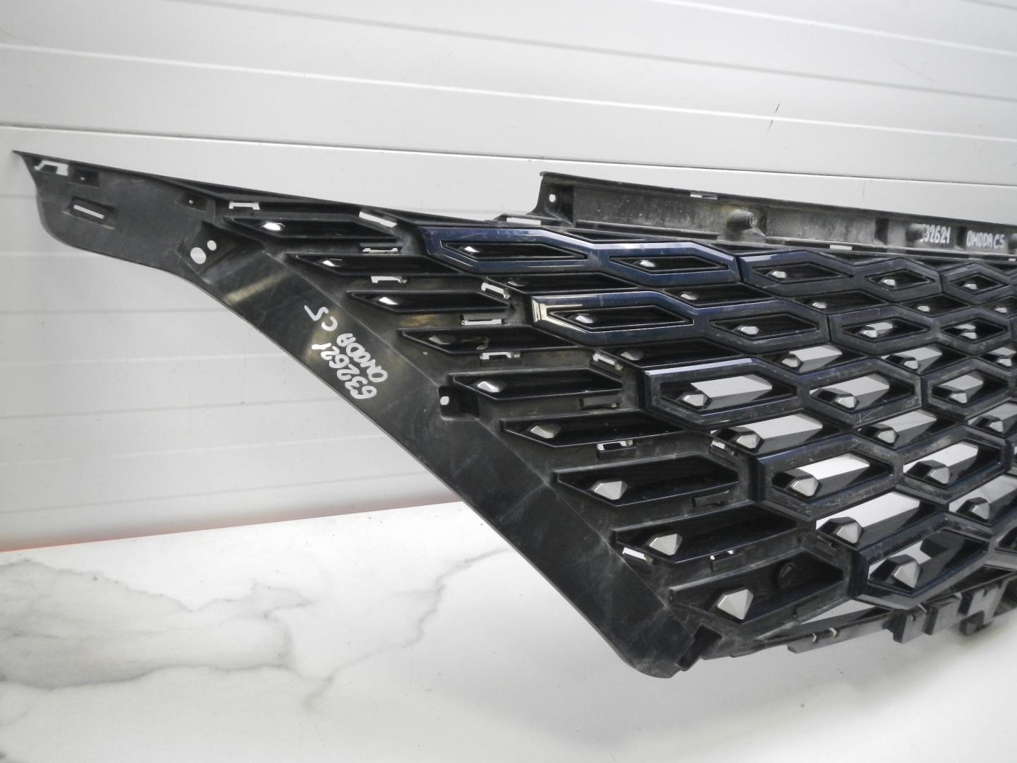 Решетка радиатора