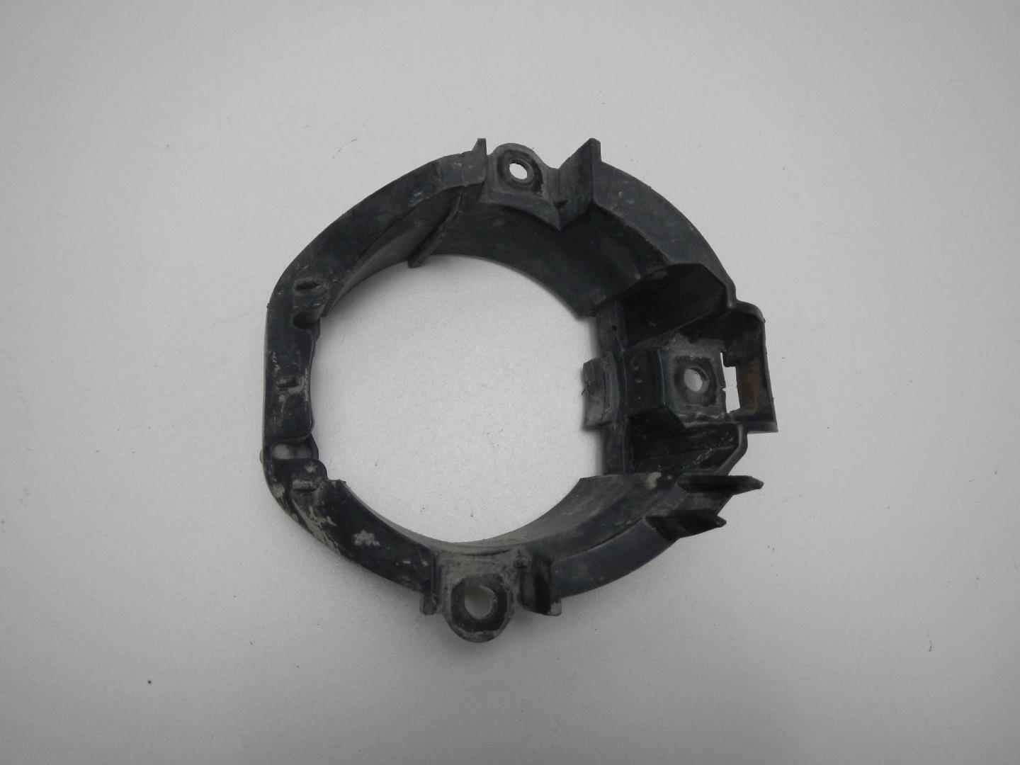 Кронштейн фары противотуманной правой