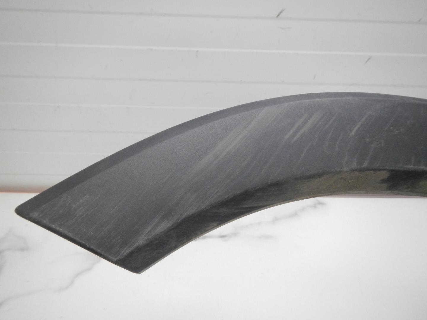 Накладка двери задней правой