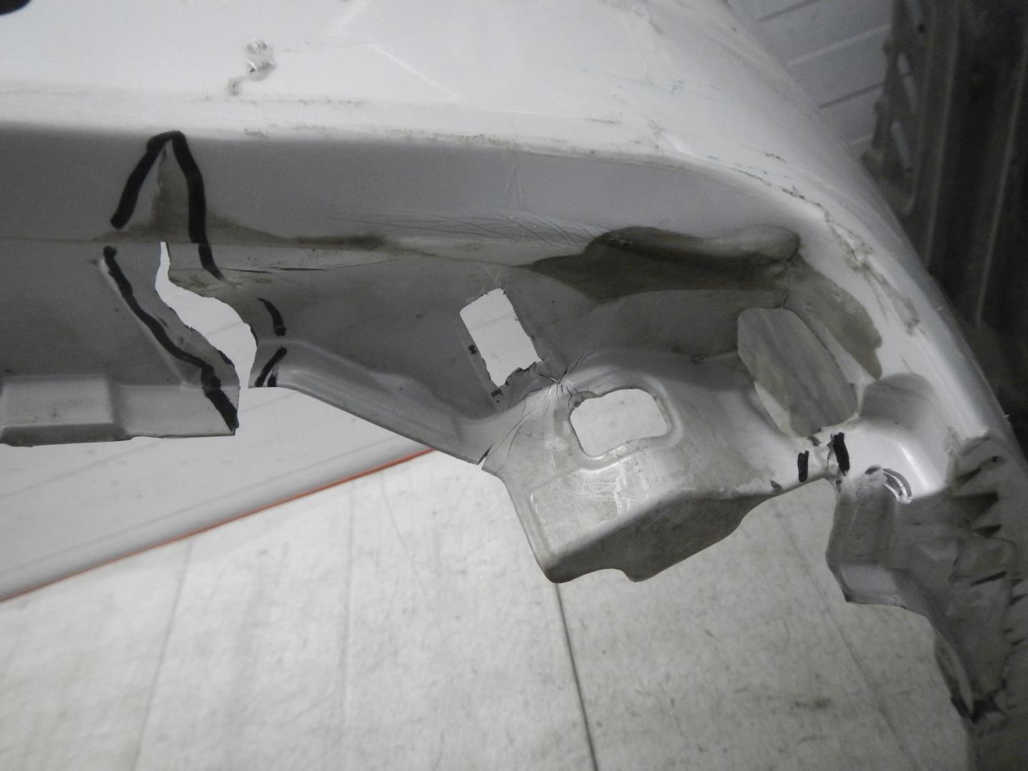 Бампер задний