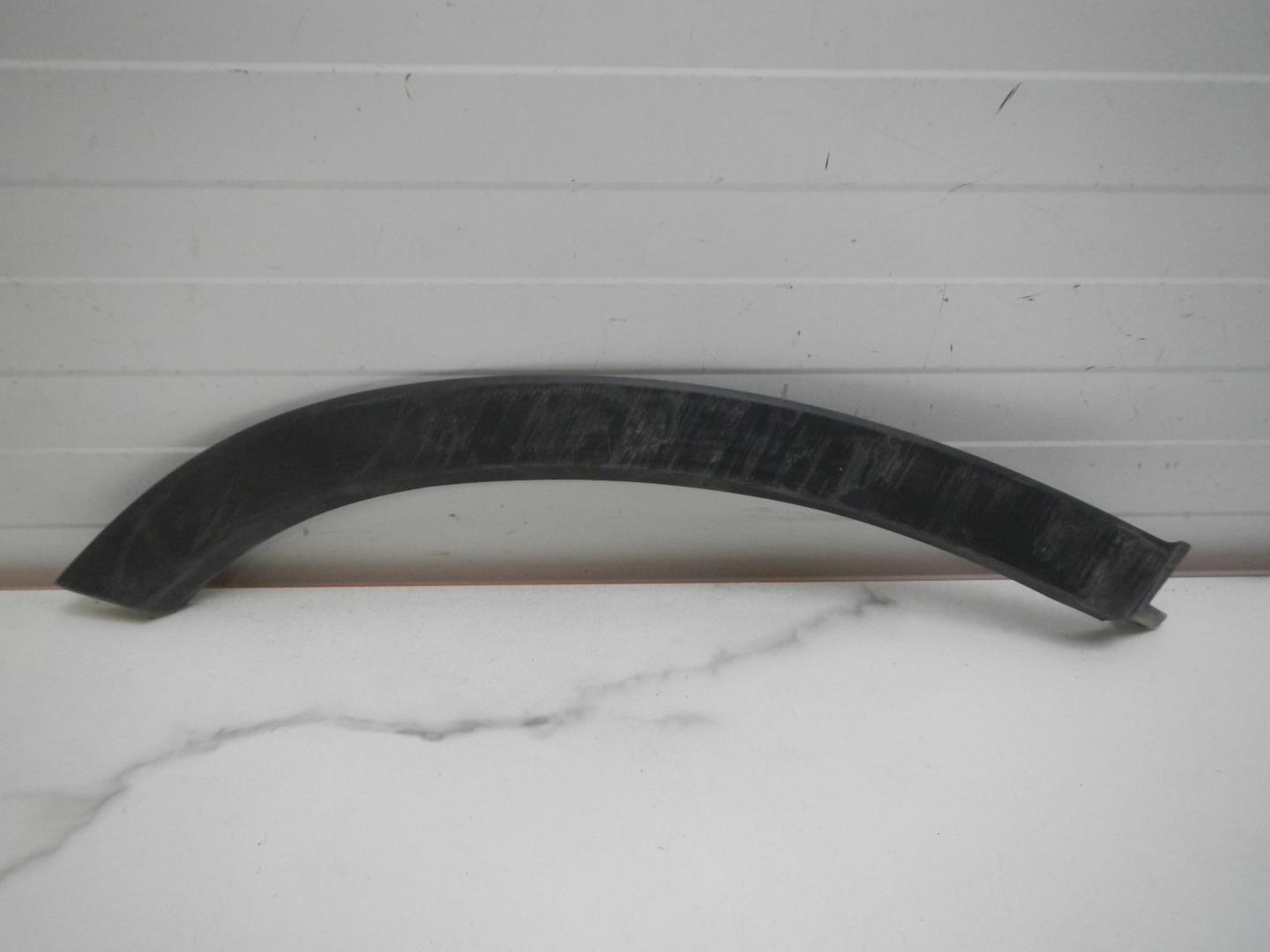 Накладка двери задней правой