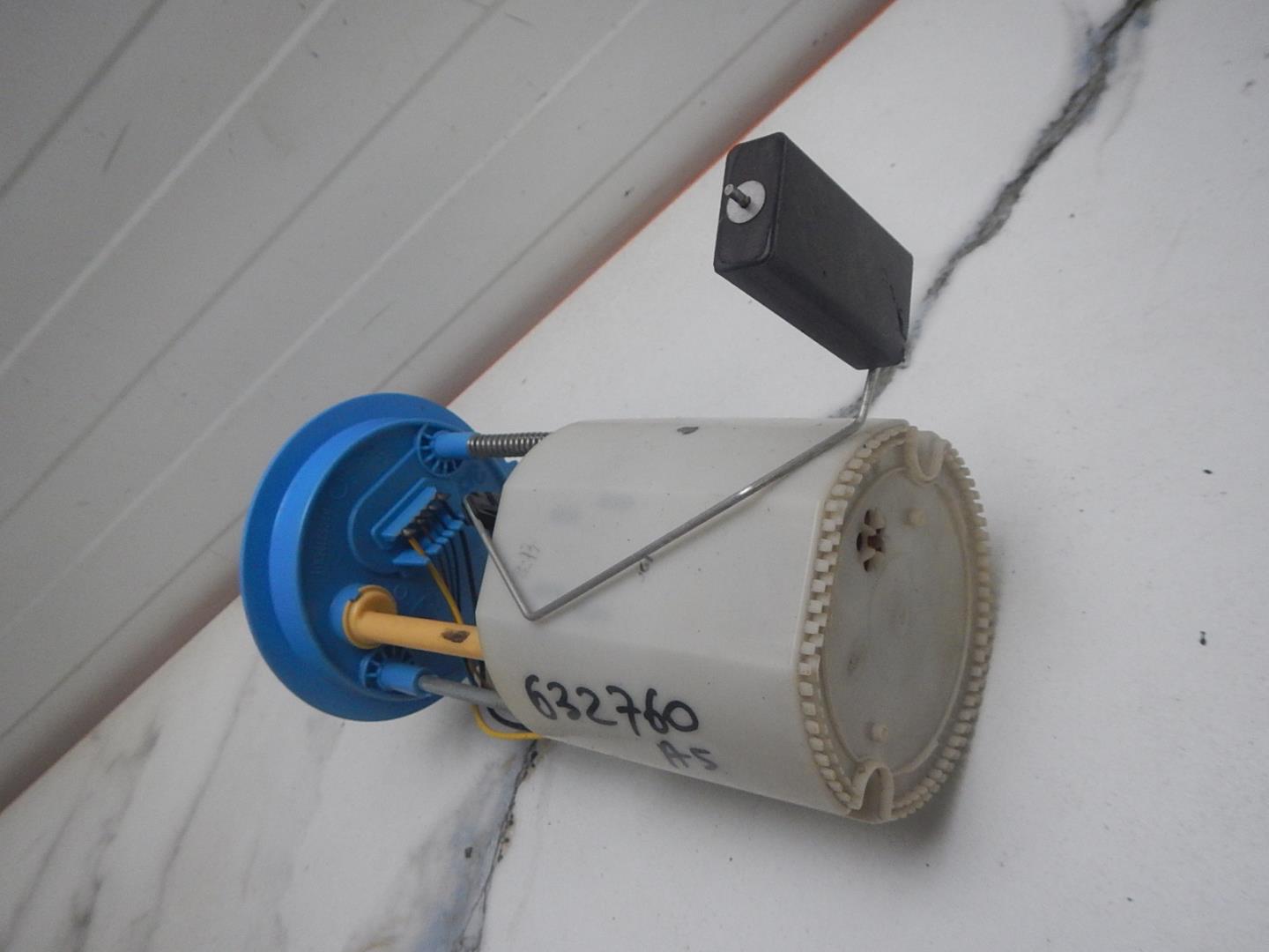 Насос топливный электрический