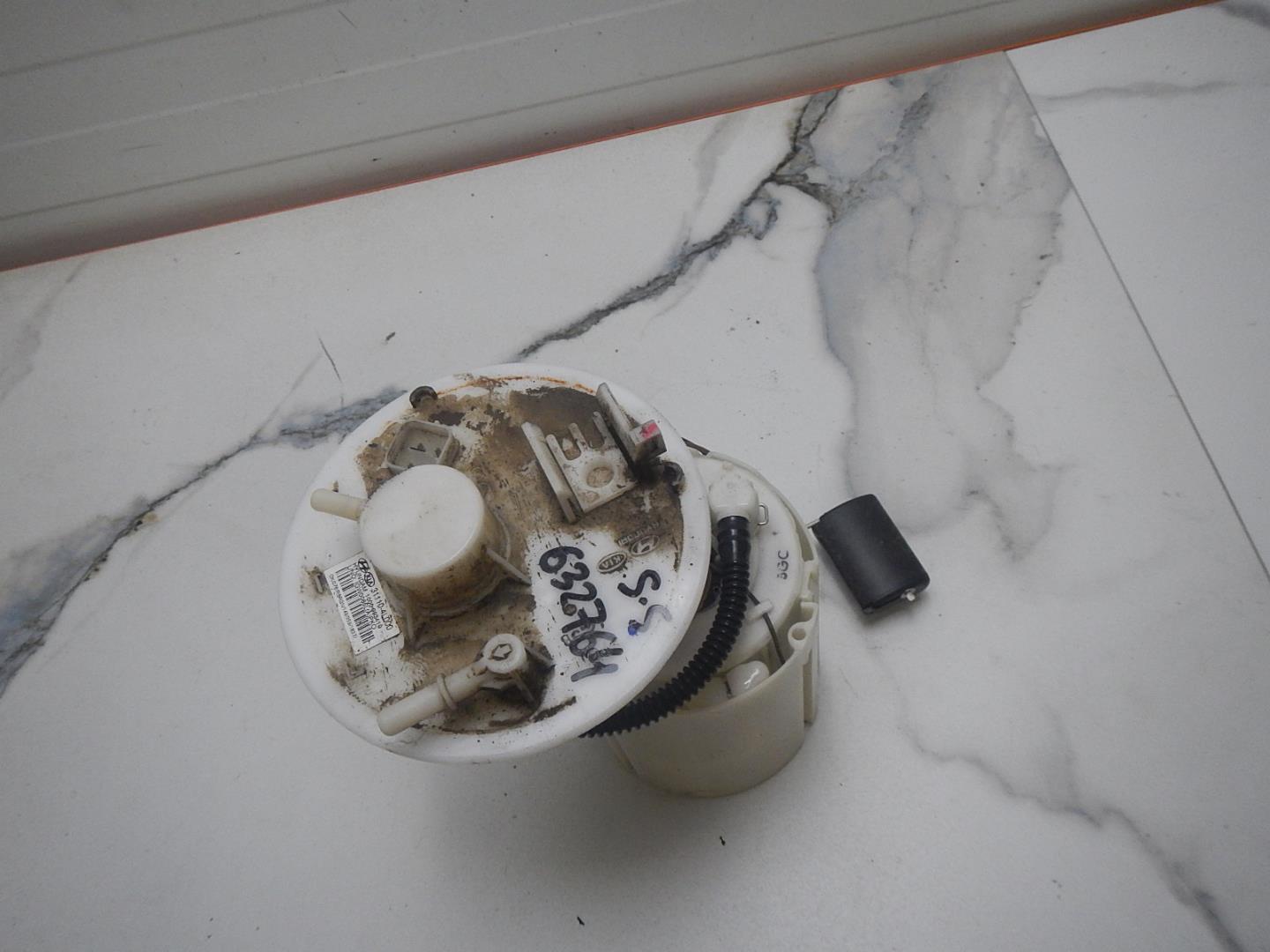 Насос топливный электрический