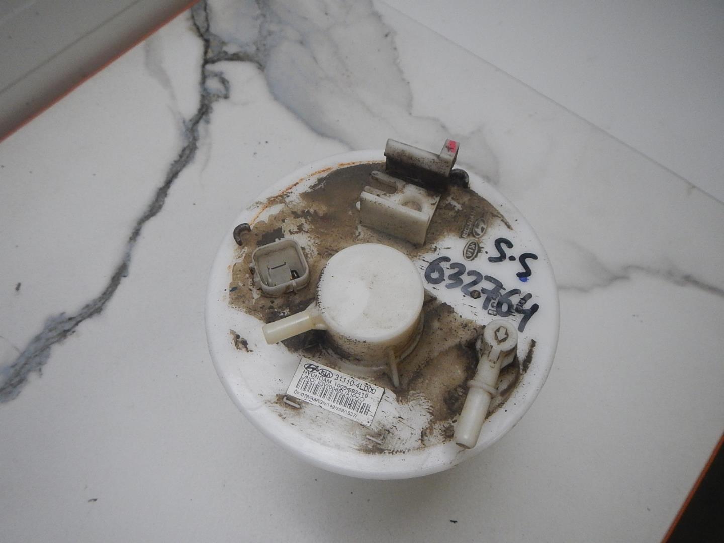 Насос топливный электрический