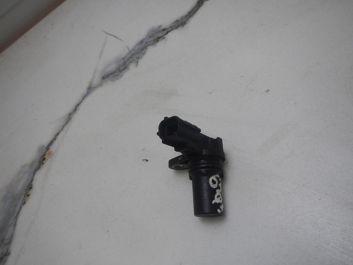 Датчик положения распредвала