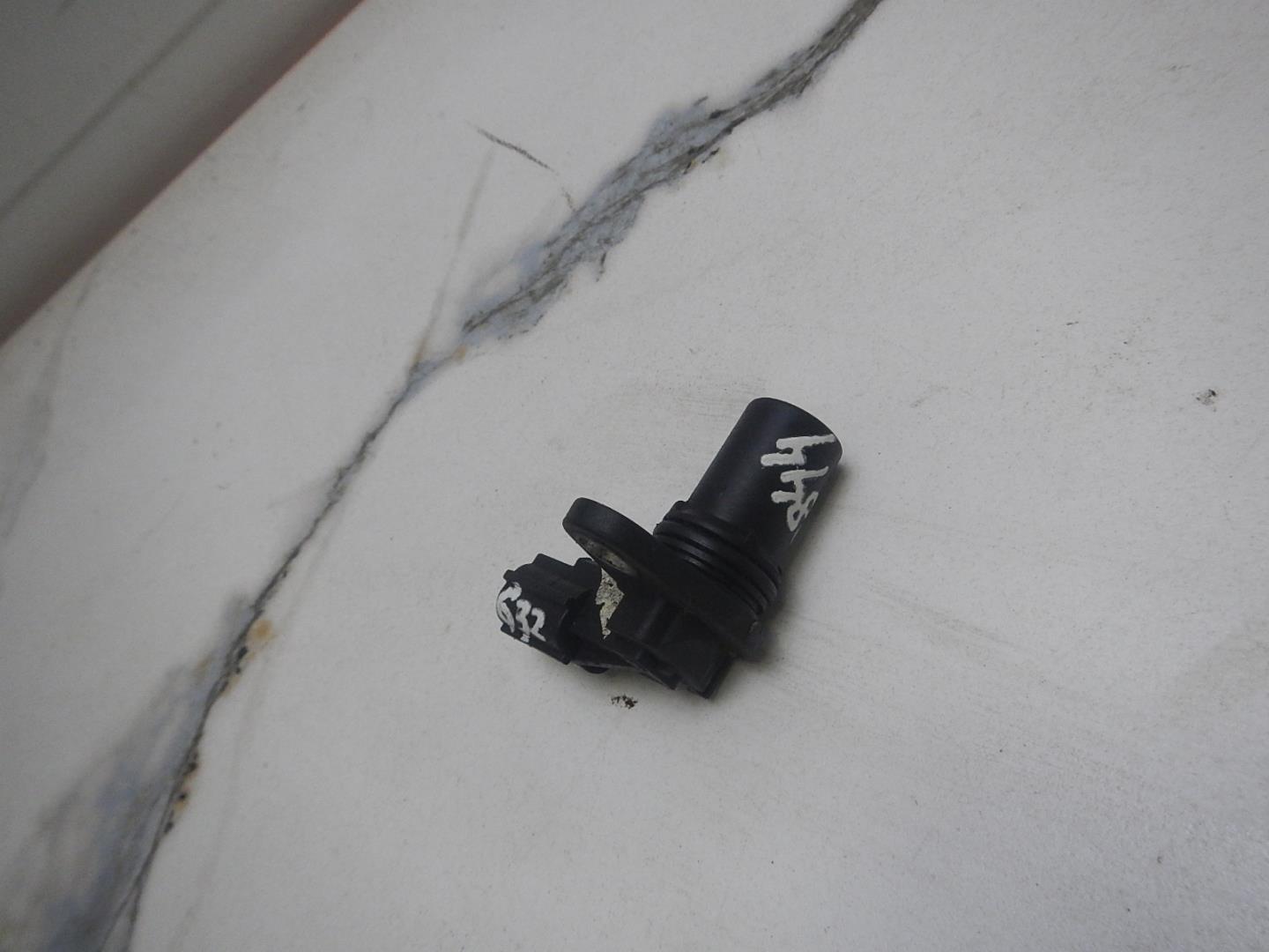 Датчик положения распредвала