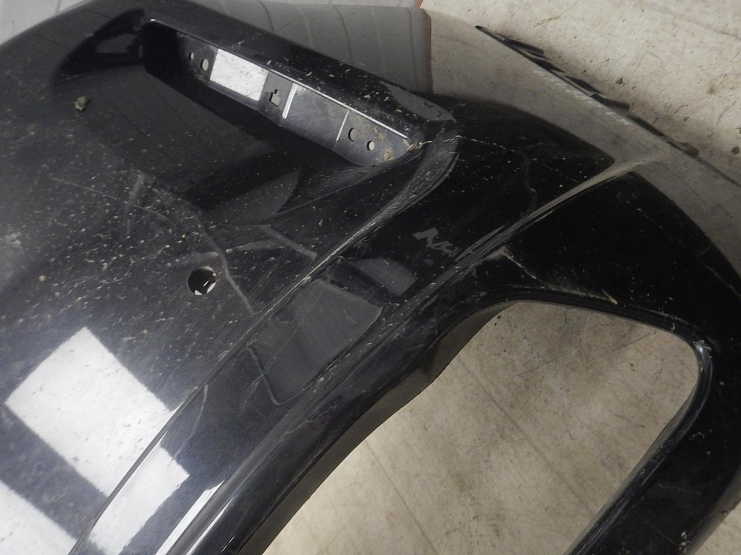 Бампер задний