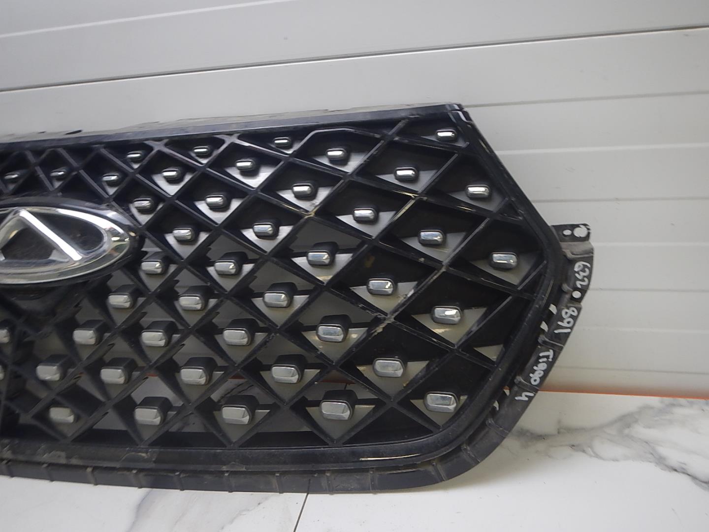 Решетка радиатора