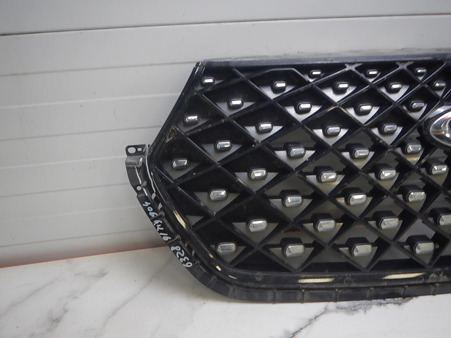 Решетка радиатора