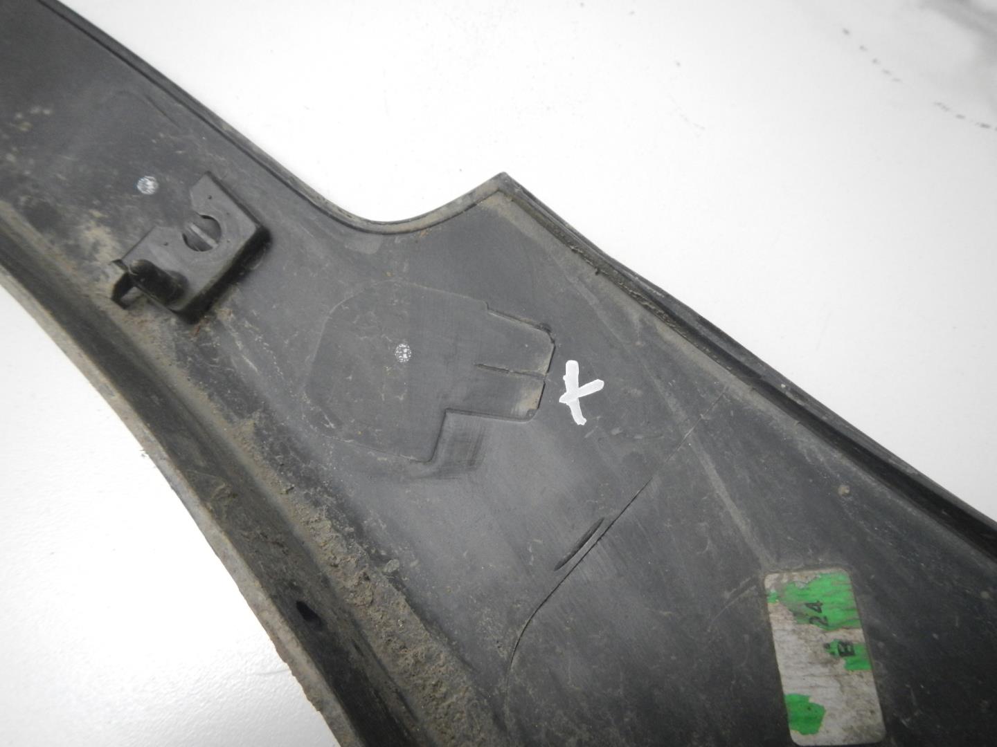 Накладка на крыло